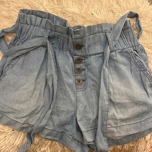 womens shorts
